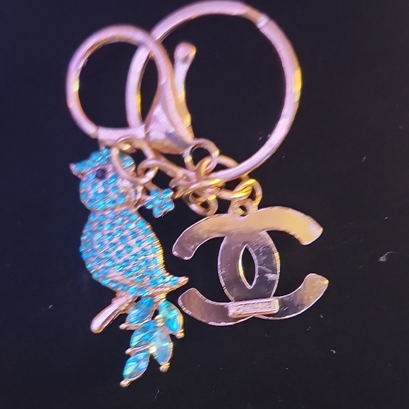 Chic Gold and Blue Parrot Keychain #23 - Picture 3 of 3